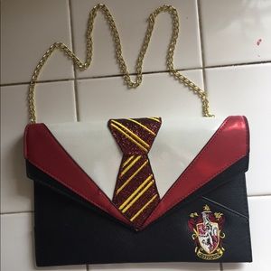 HARRY POTTER GRYFFINDOR CLUTCH: DANIELLE NICOLE